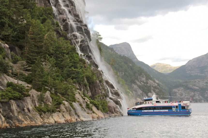 Fjord cruise Stavanger Preikestolen