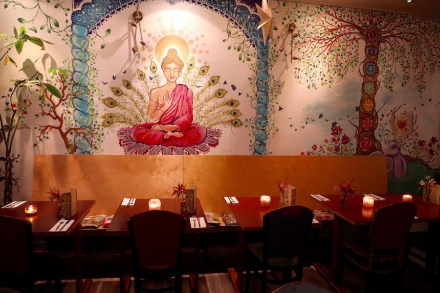 Golden Temple Amsterdam vegan vegetarisch restaurant