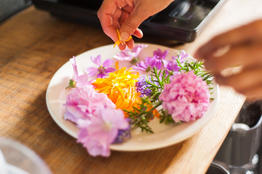 Winactie boek Eetbare Schoonheid eetbare bloemen