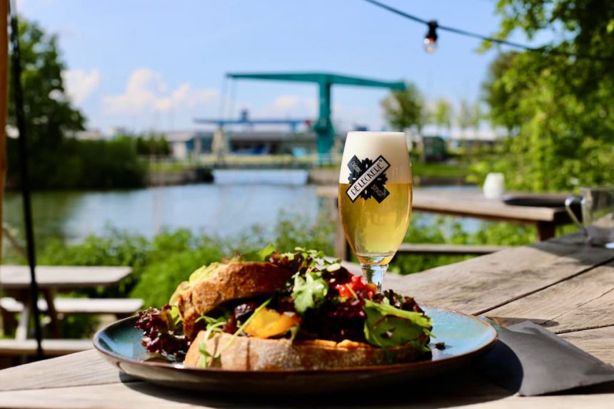 Werkspoor Cafe De Leckere Utrecht terras aan het water