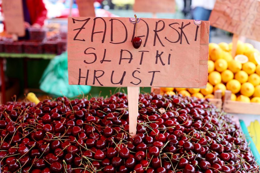 Kersen op de markt in Zagreb