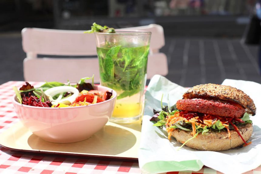 Vegan burger bij Tastyworld