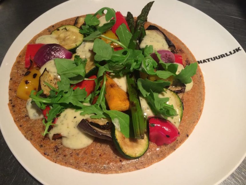 Quinoa pizza vegetarisch