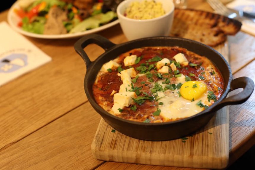 shakshuka recept vegetarisch veldkeuken