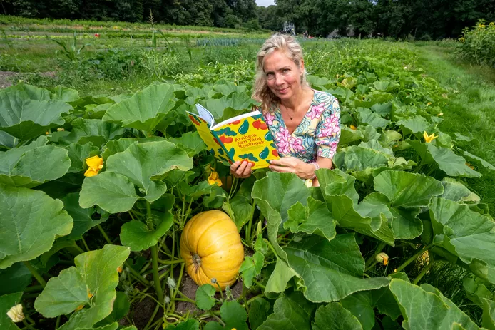 Jeannette van Mullem Arnhem Aan Tafel Kookboek