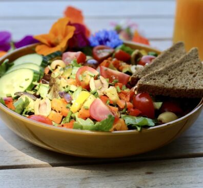 Salade met gegrilde groenten