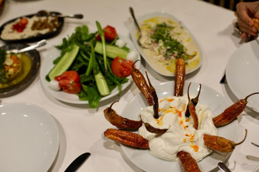 Denzili uit eten restaurant Garson Sükrü