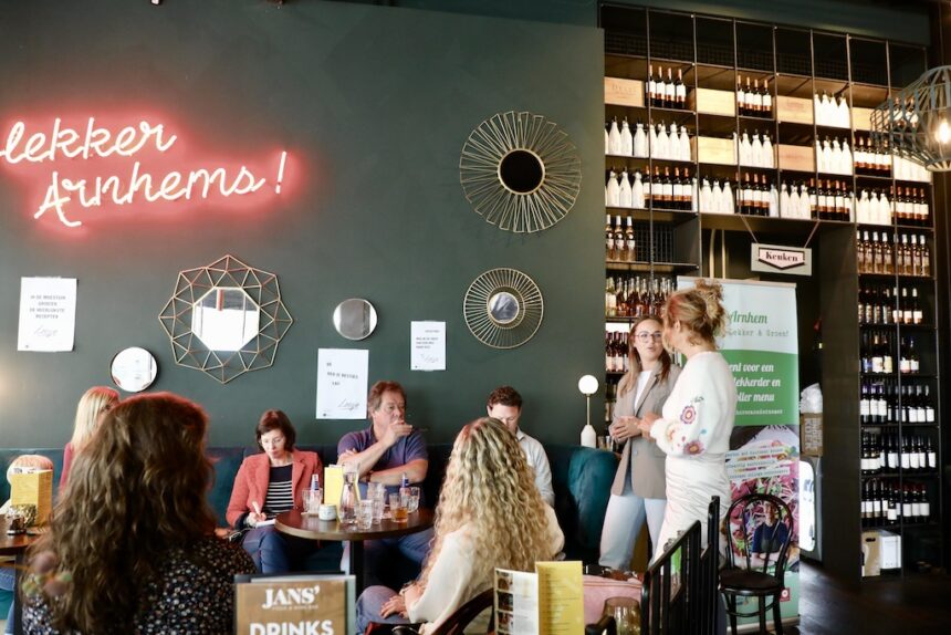 Aftrap nieuwe routekaart Lekker & Groen bij JANS' Food & Wine Bar in Arnhem