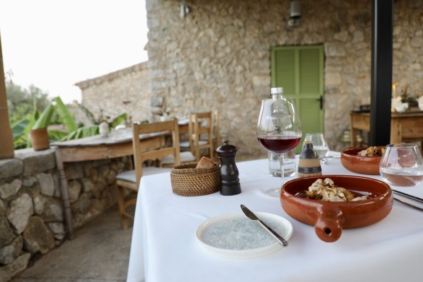 Can Beneït restaurant Mirabona Mallorca